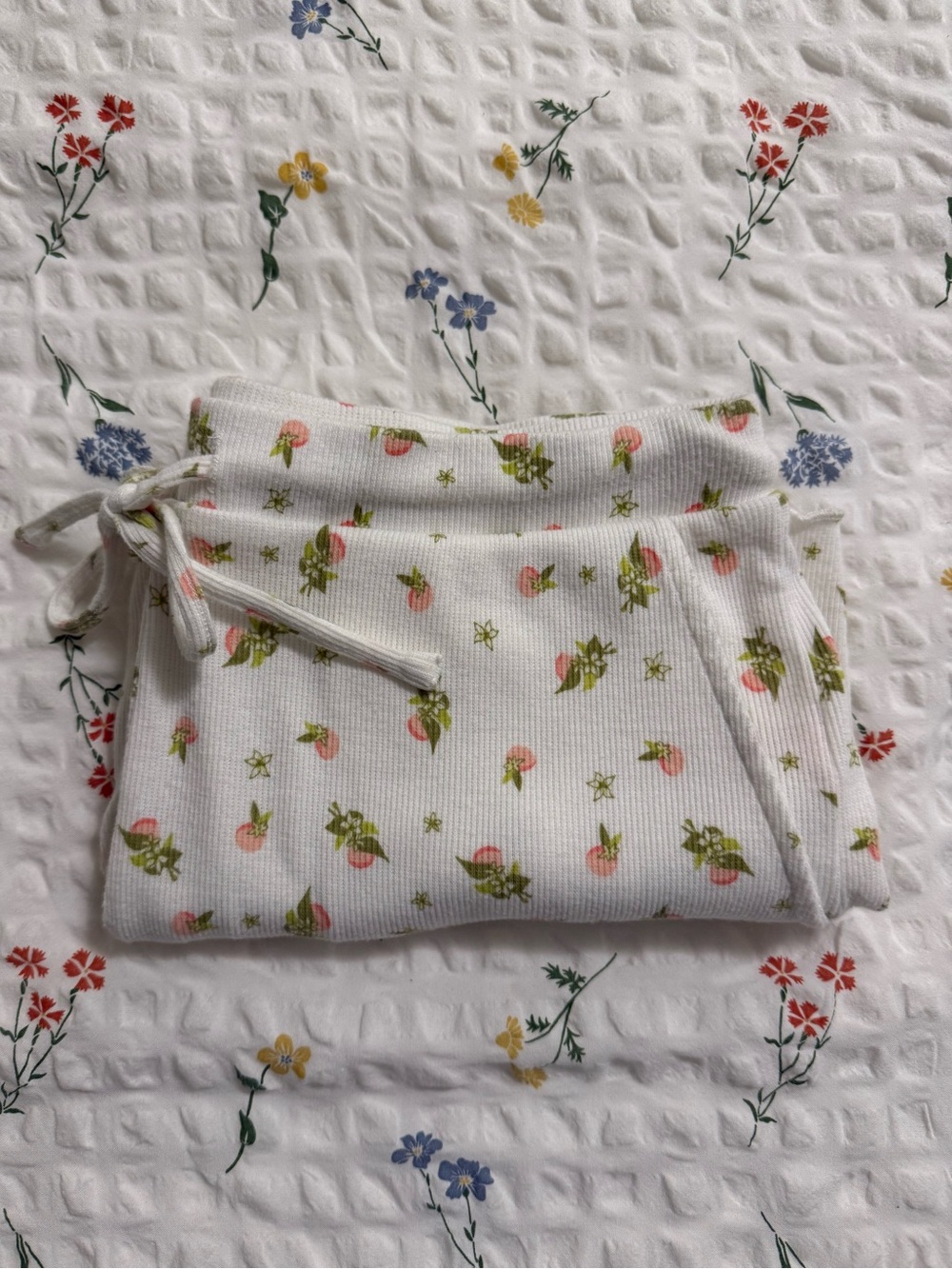 La Vie En Rose White Floral Waffle-Knit PJ shorts